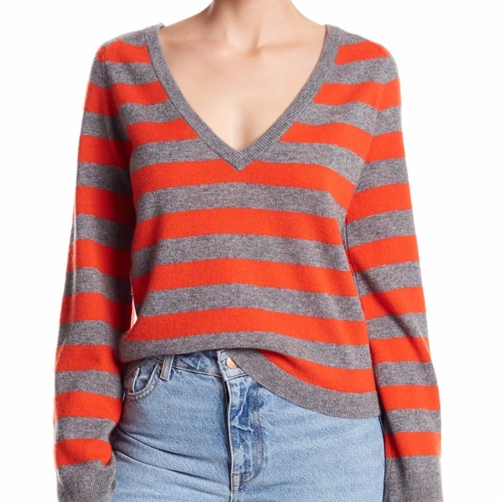 NWT $318 Equipment ~Reversible~ Striped Cashmere Sweater in size Small!